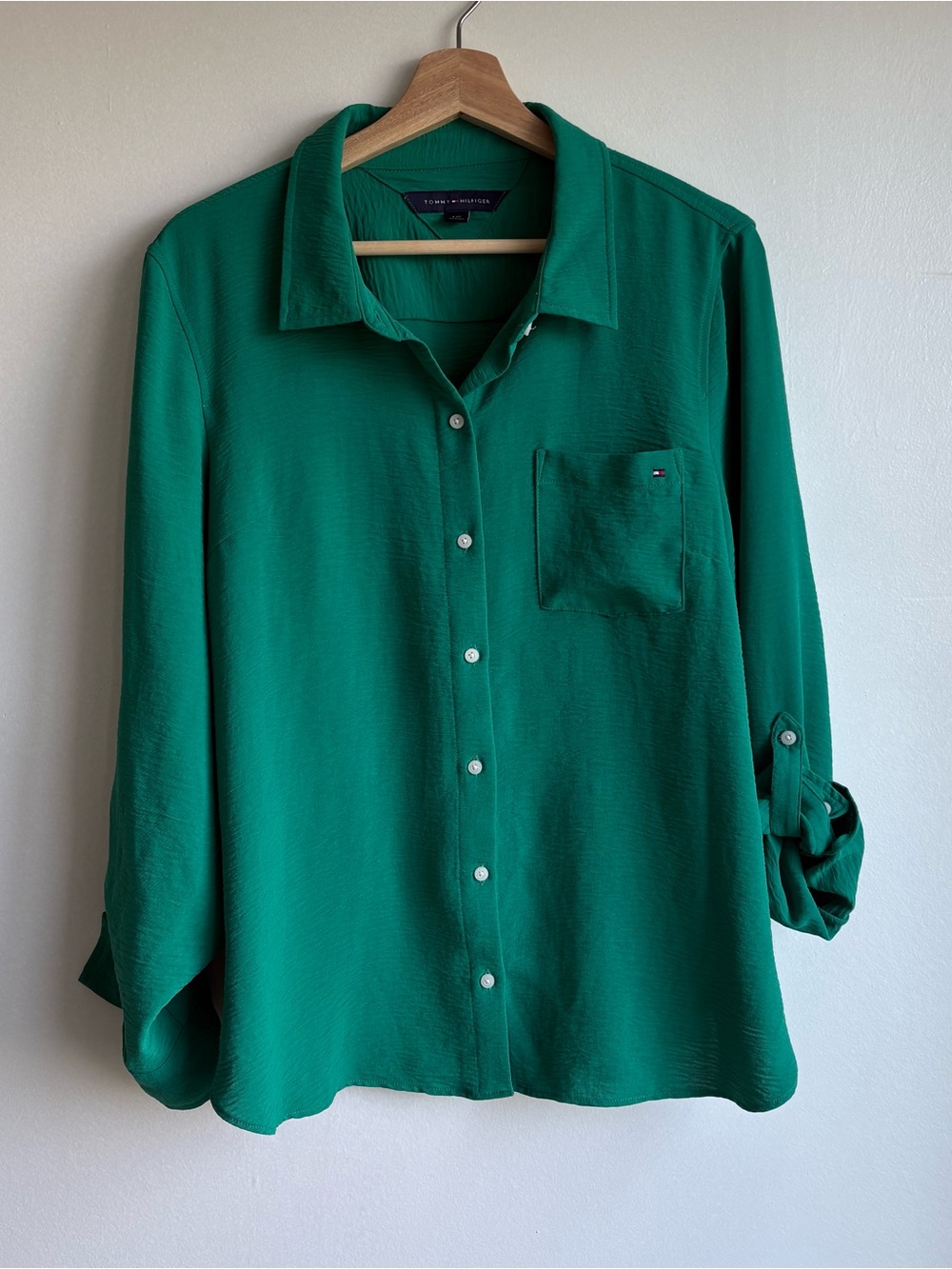 Tommy Hilfiger Women’s Button Down Dark Green Blouse Size Large